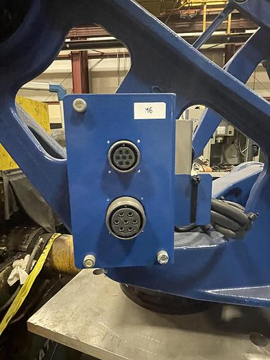 Used FANUC M410iB/700 PALLETIZING ROBOT WITH R30iB CONTROLLER NEW 2016