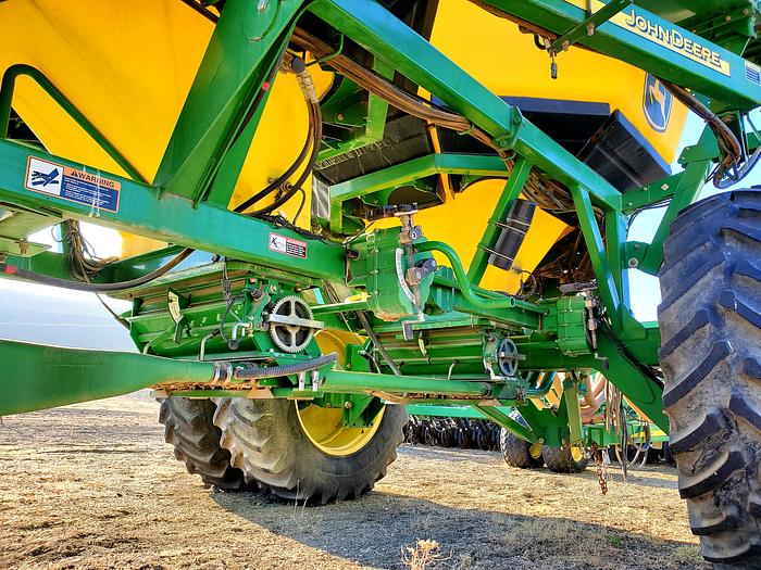Used 45' John Deere 1890 / 1910 Air Drill