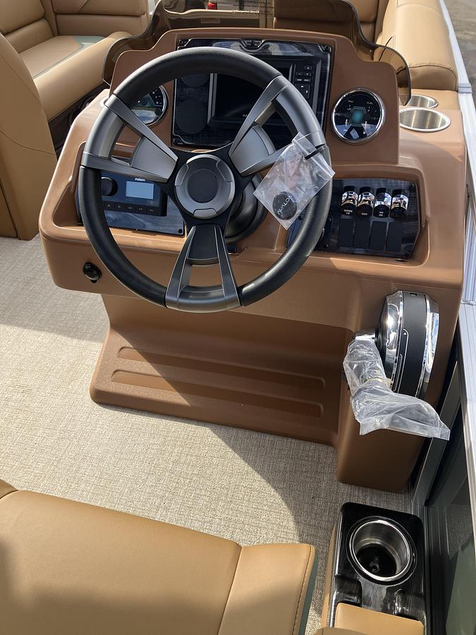 2026 Avalon Venture Cruise Rear Bench 1975