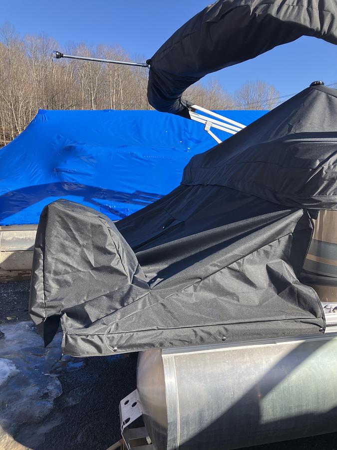 2026 Avalon VLS Quad Lounge 2180