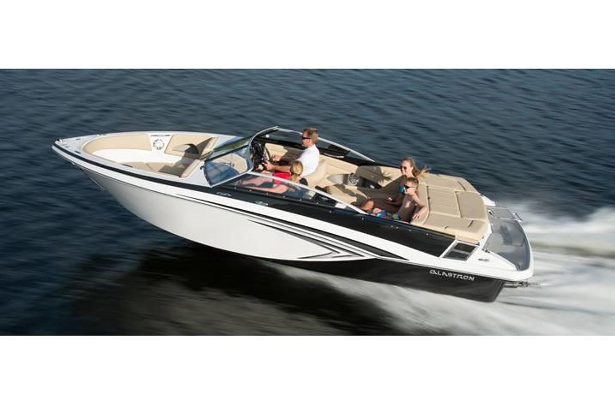 Used 2015 Glastron GT 225
