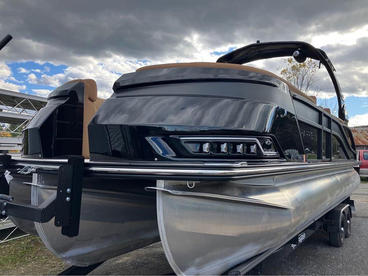 Used 2023 Harris Grand Mariner 250