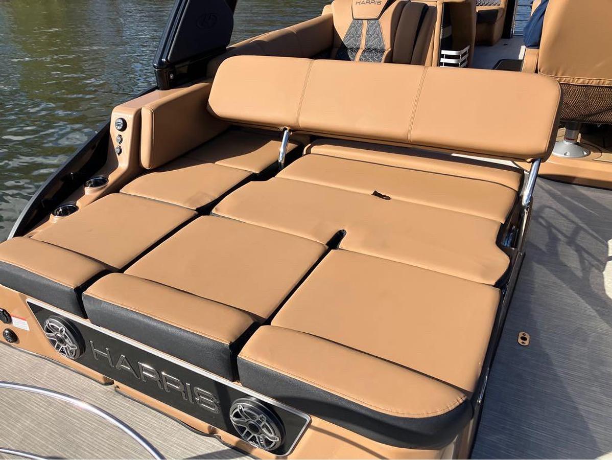 Used 2023 Harris Grand Mariner 250