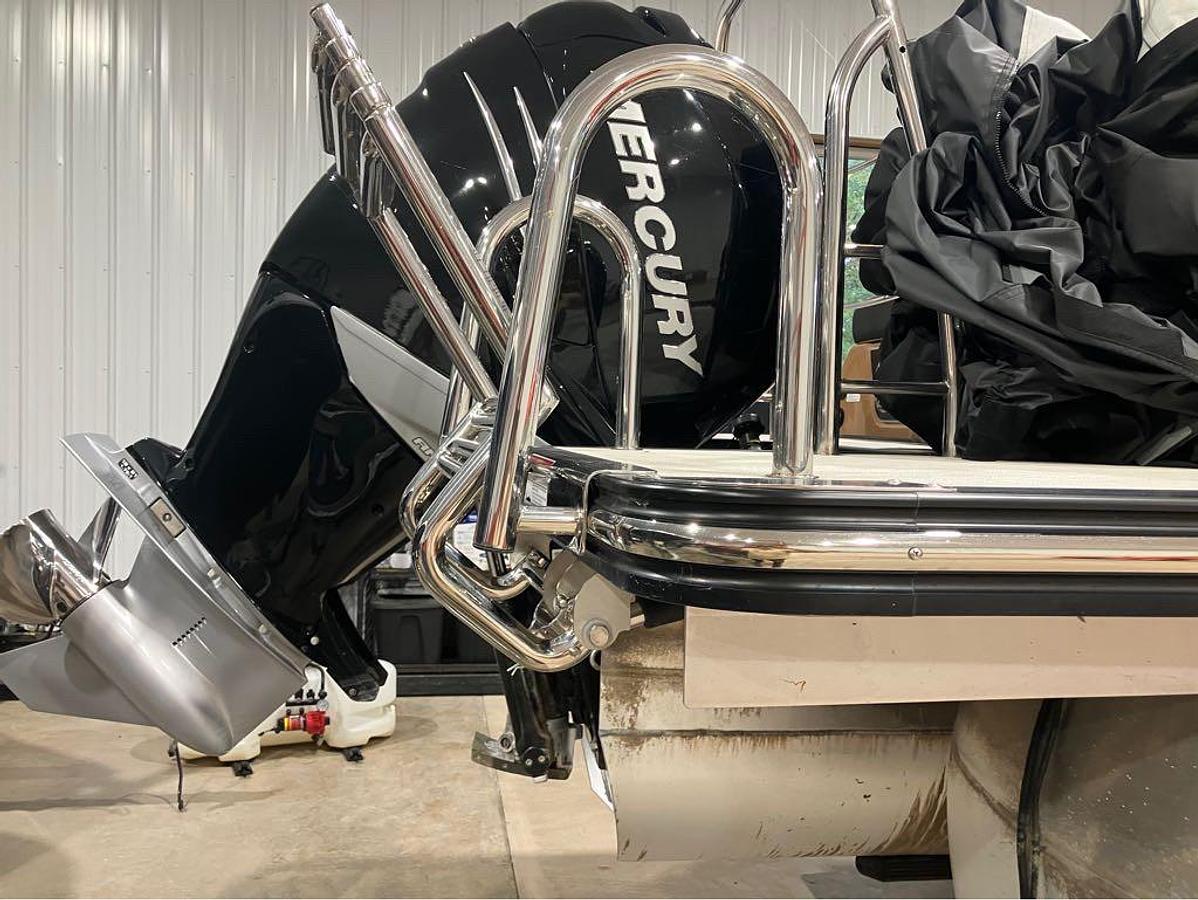 Used 2023 Harris Grand Mariner 250