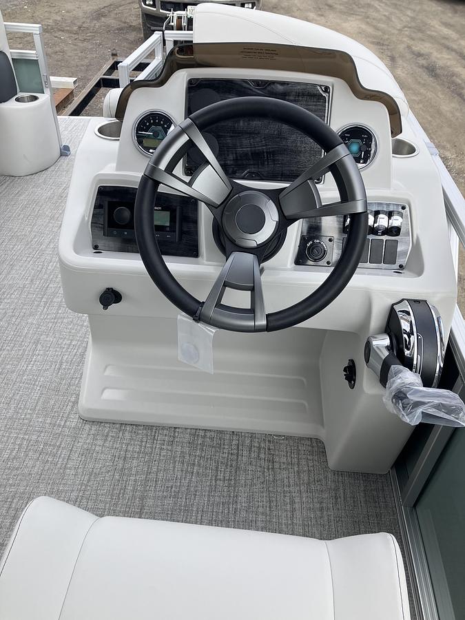 2026 Avalon VLS Quad Lounge