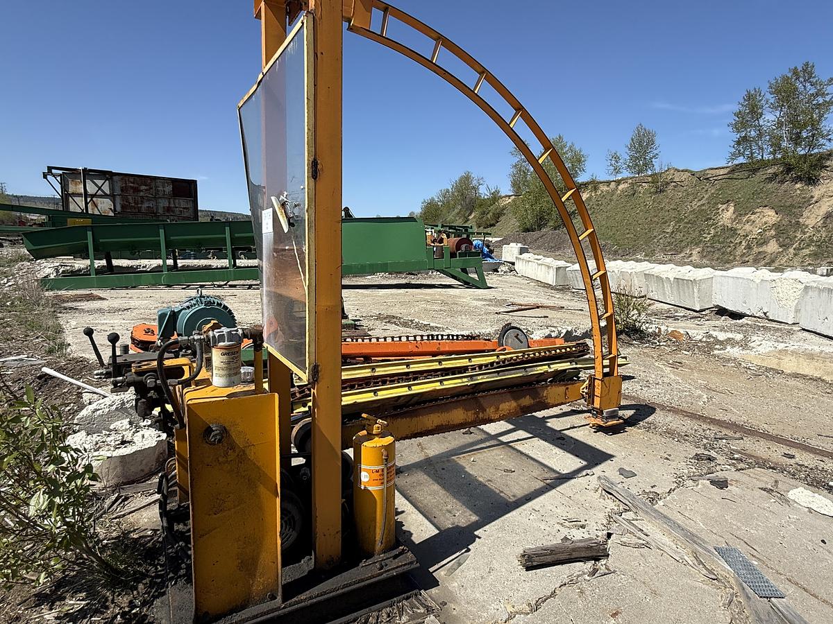 Used L-M Equipment Package Saw