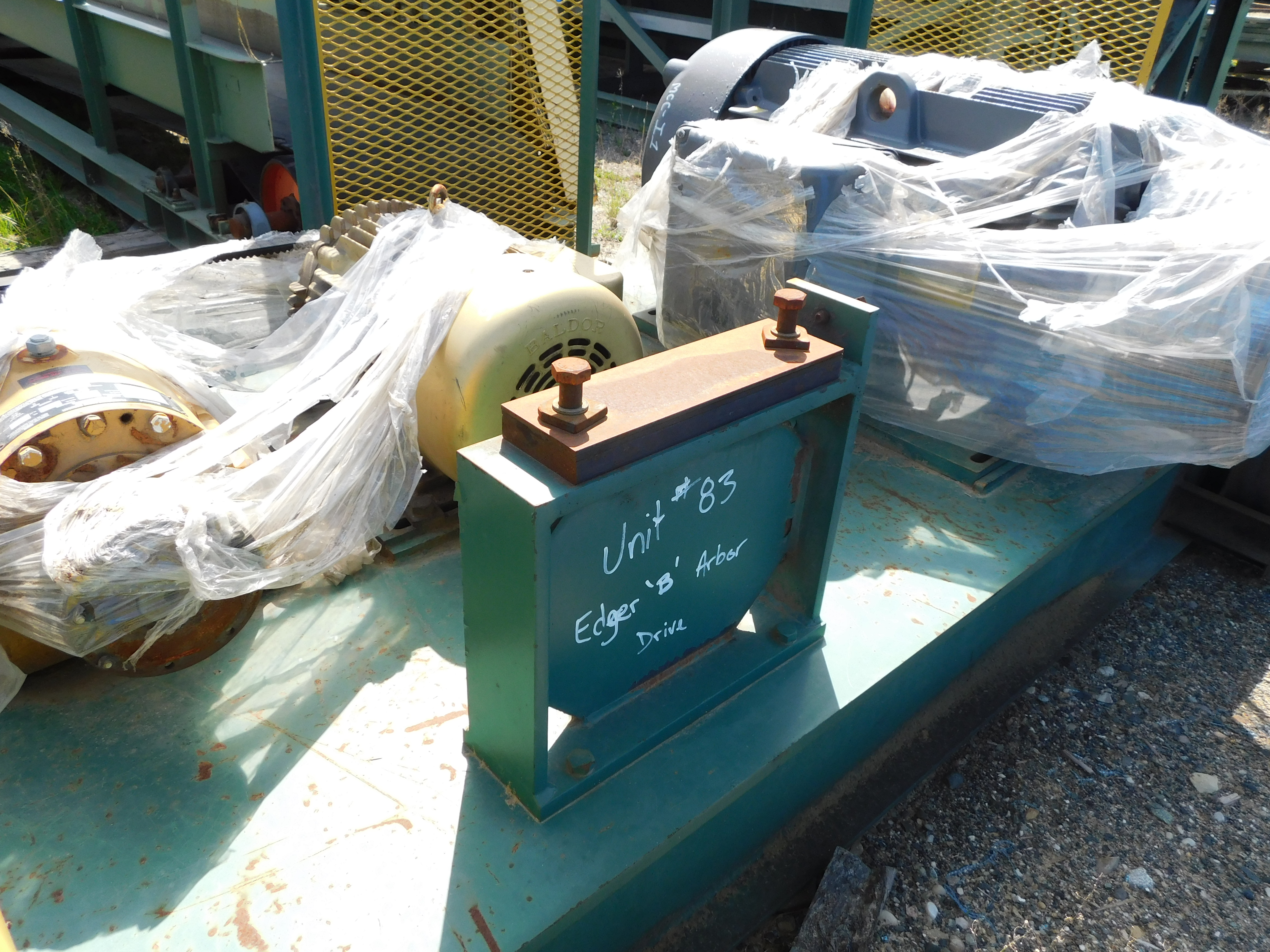 Used USNR  4TA30 TOP ARBOUR 5 SAW REMAN EDGER