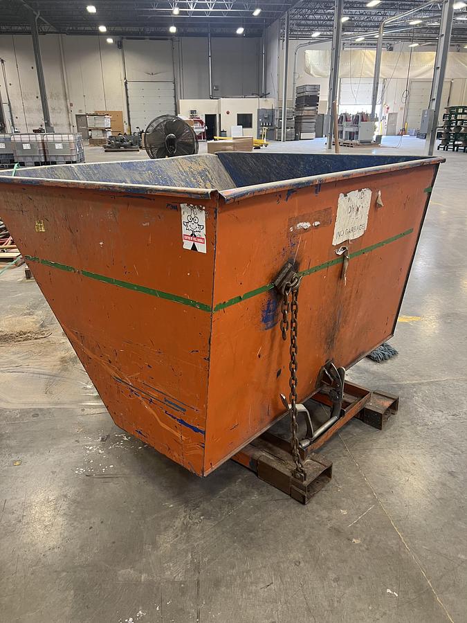 Used Self Dump Hopper Bins