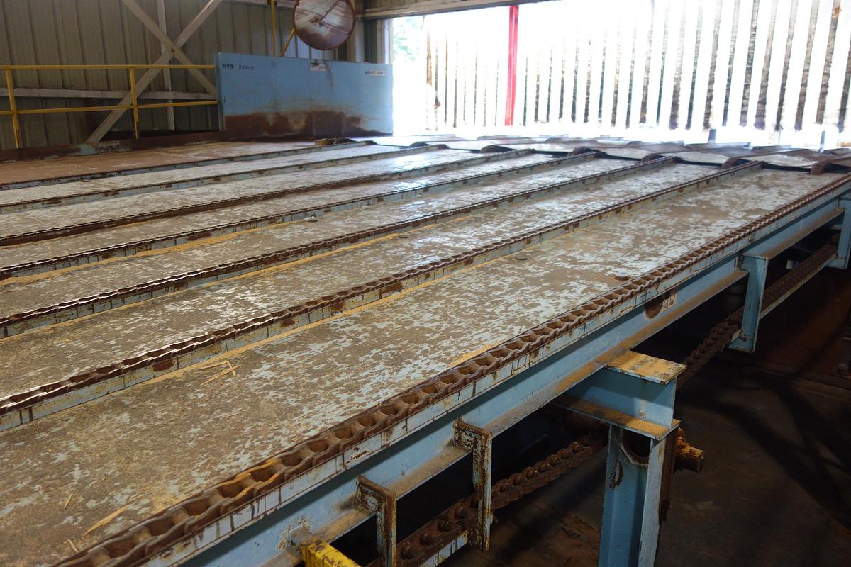 Used L-M Equipment 2 Saw Timber Deck