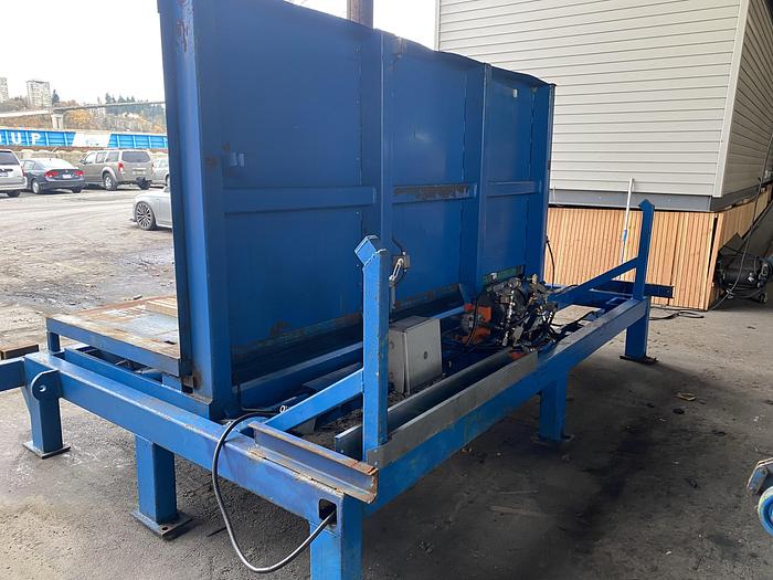 Used Hydraulic Tilt Hoist 12'