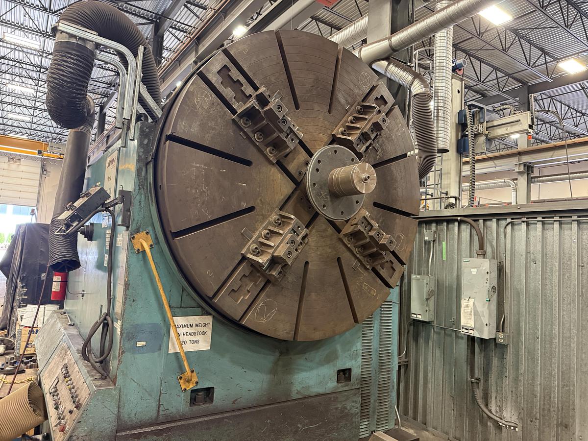 Used Giana GFP-24 129" X 531" HD LATHE