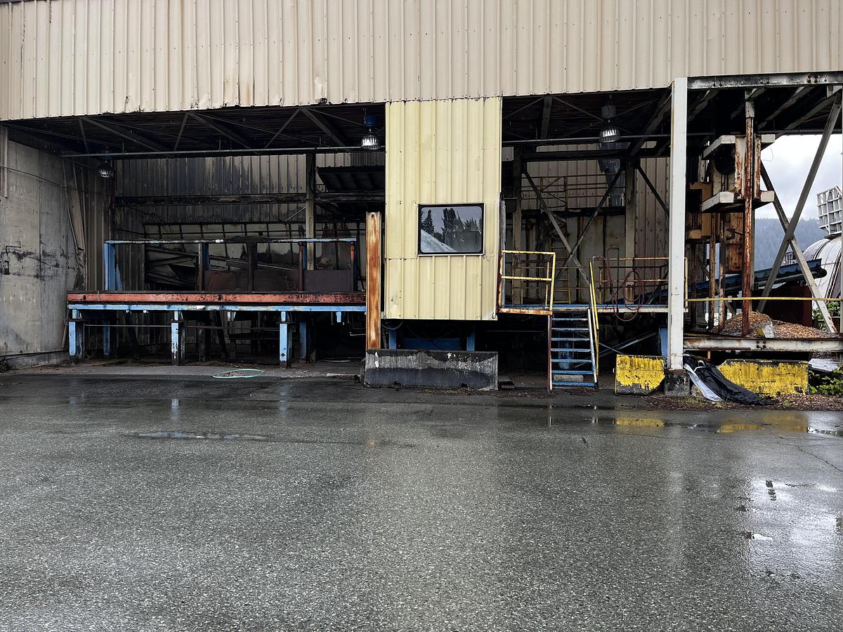 Used L-M Equipment Package Saw