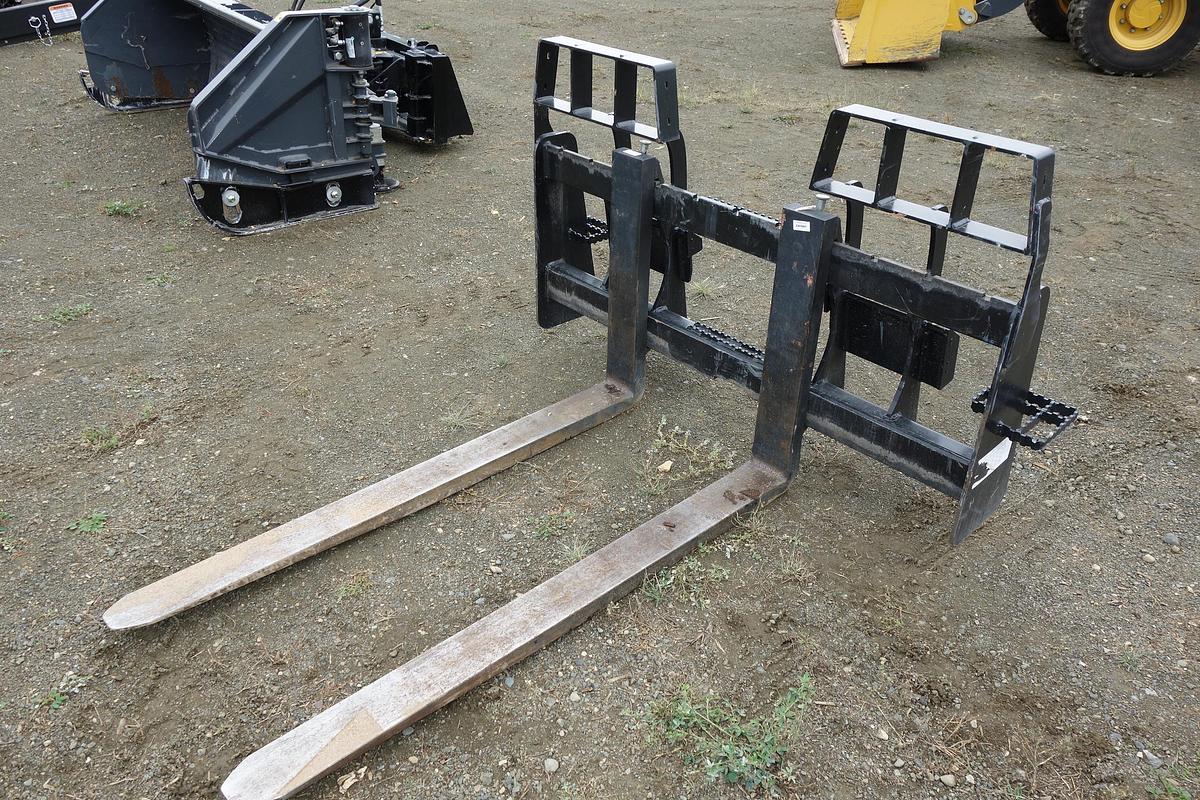 Used 2022 John Deere  244L Wheel Loader