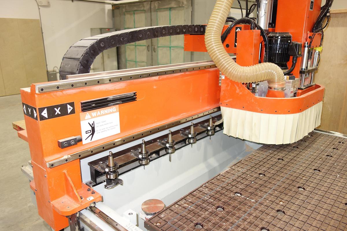 Used 2016 Omnitech SPECTRA 510 CNC ROUTER