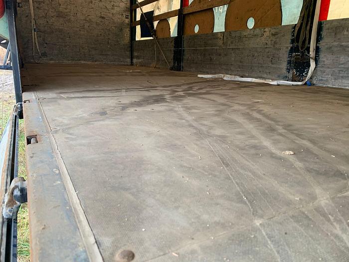 Gebruikt 2005 DAF 85 CF 340 tampoline 4x2 FULL STEEL MANUAL