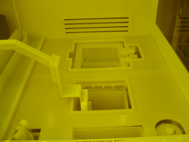 Used Verteq Automated P-Clean Plastic Wet Bench