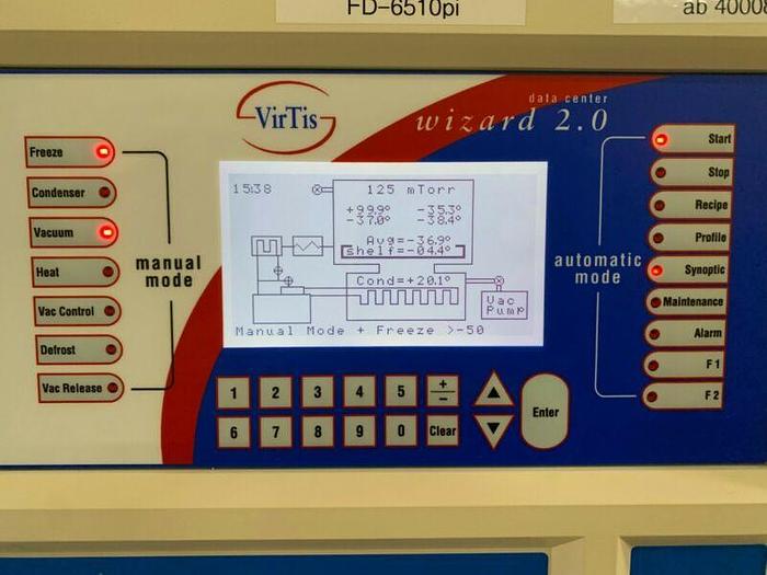 Used Virtis Genesis 25L SQ Super XL-70 Lyophilizer / Freezer Dryer w/ Stoppering