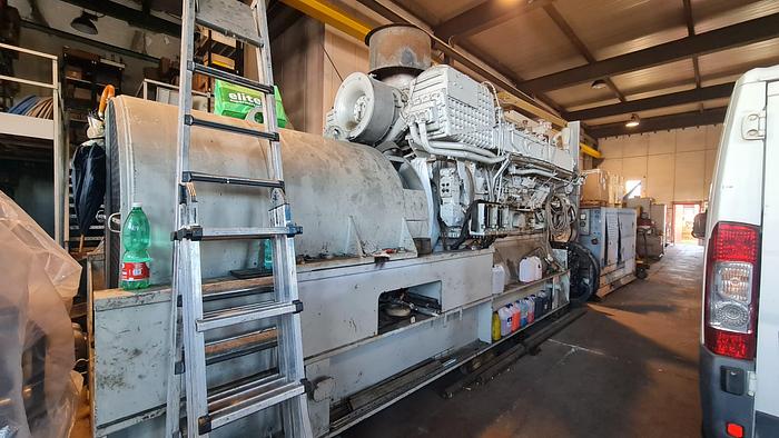 Usato Gruppo Elettrogeno DEUTZ-AVK BA 12M 528 - 1340 KVA - 750 RPM