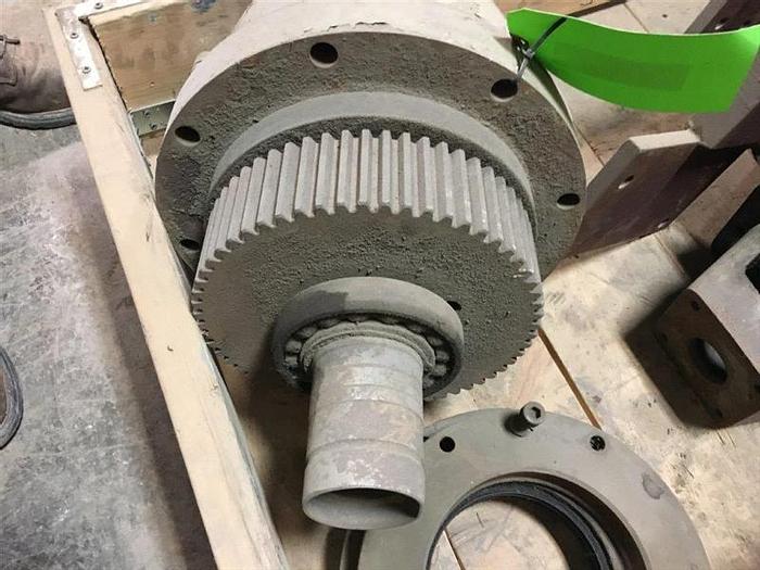 Used 0 Chicago Pneumatic Pinion for CP 600 Head Assembly