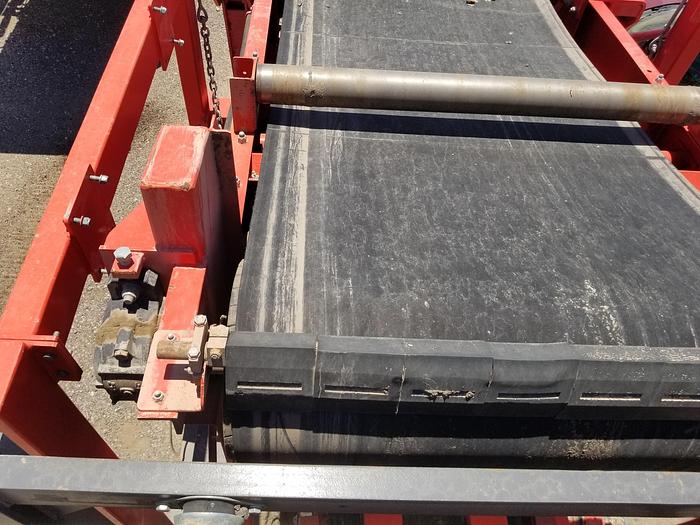 Used Sold 2017 SANDVIK UI310 IMPACT CRUSHER at Grinder Crusher Screen