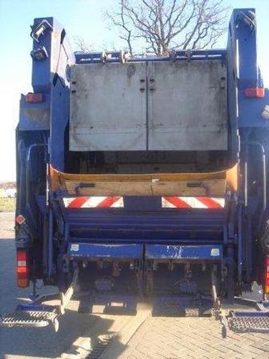 Gebruikt 2005 RENAULT Premium 22C320