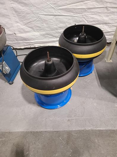 Used Vibratory Tumbler Finishing Machine