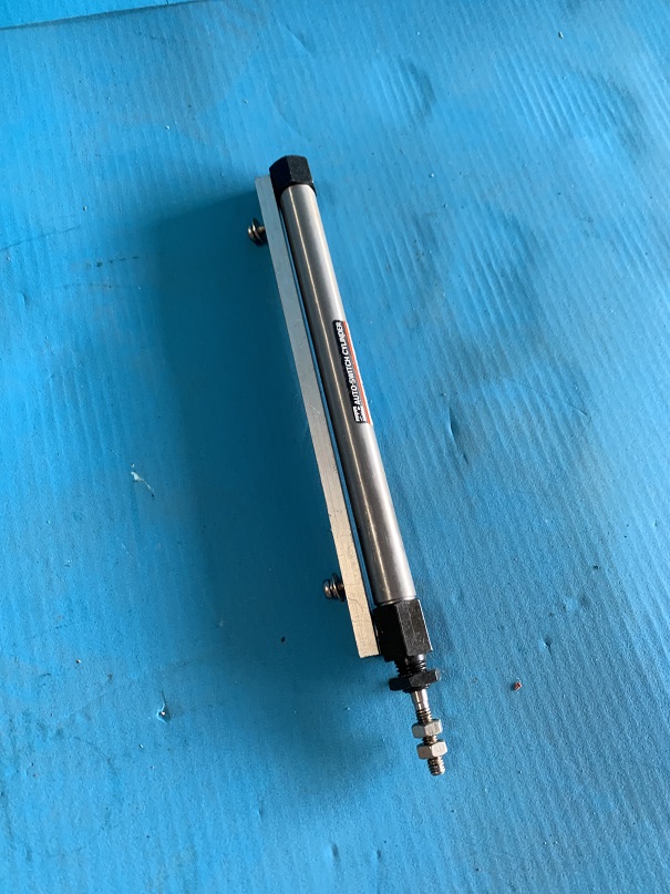 Used SMC Auto Switch Cylinder CDJ1B10-100