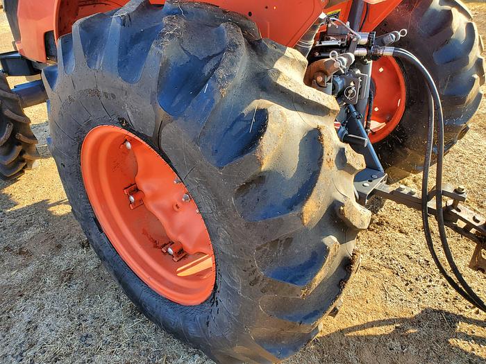 Used 2013 Kubota M7040D Tractor w/ 2400 hrs