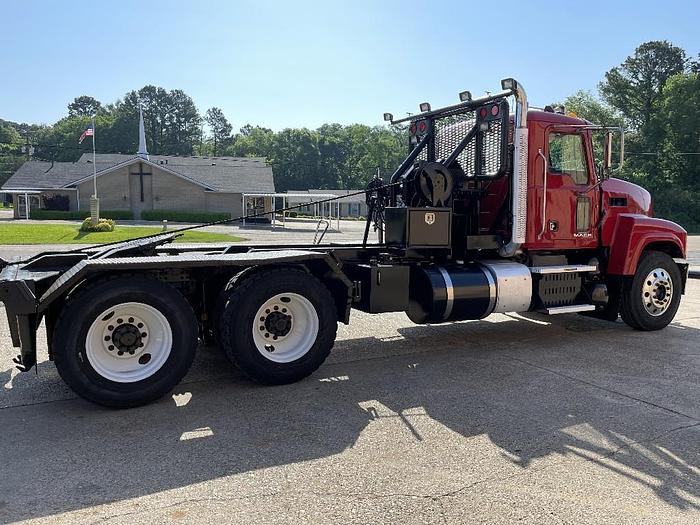 Used 2012 Mack Trucks, Incorporated CHU613
