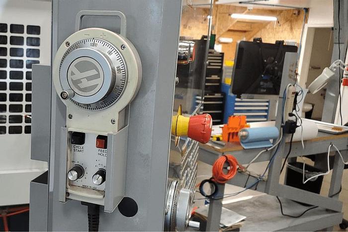 Used 2007 HAAS VF2SS Vertical CNC Mill Fourth Axis