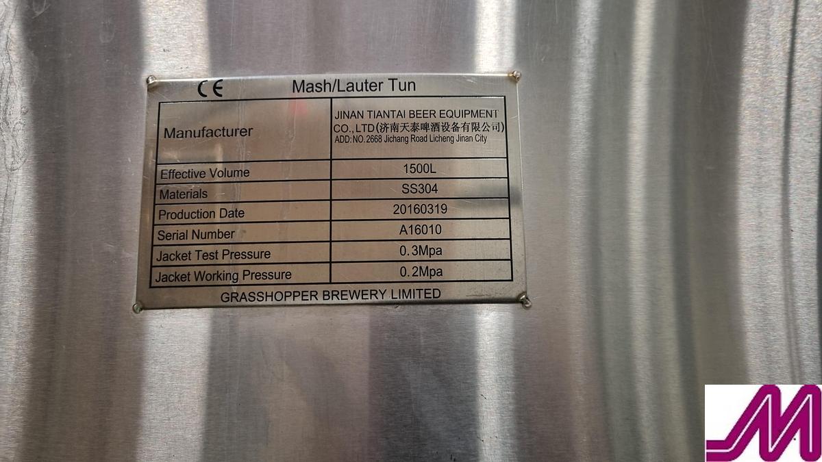 Used 2016 Complete 10 bbl Brewery with Fermenting Vessles and Steam Generator Jintan
