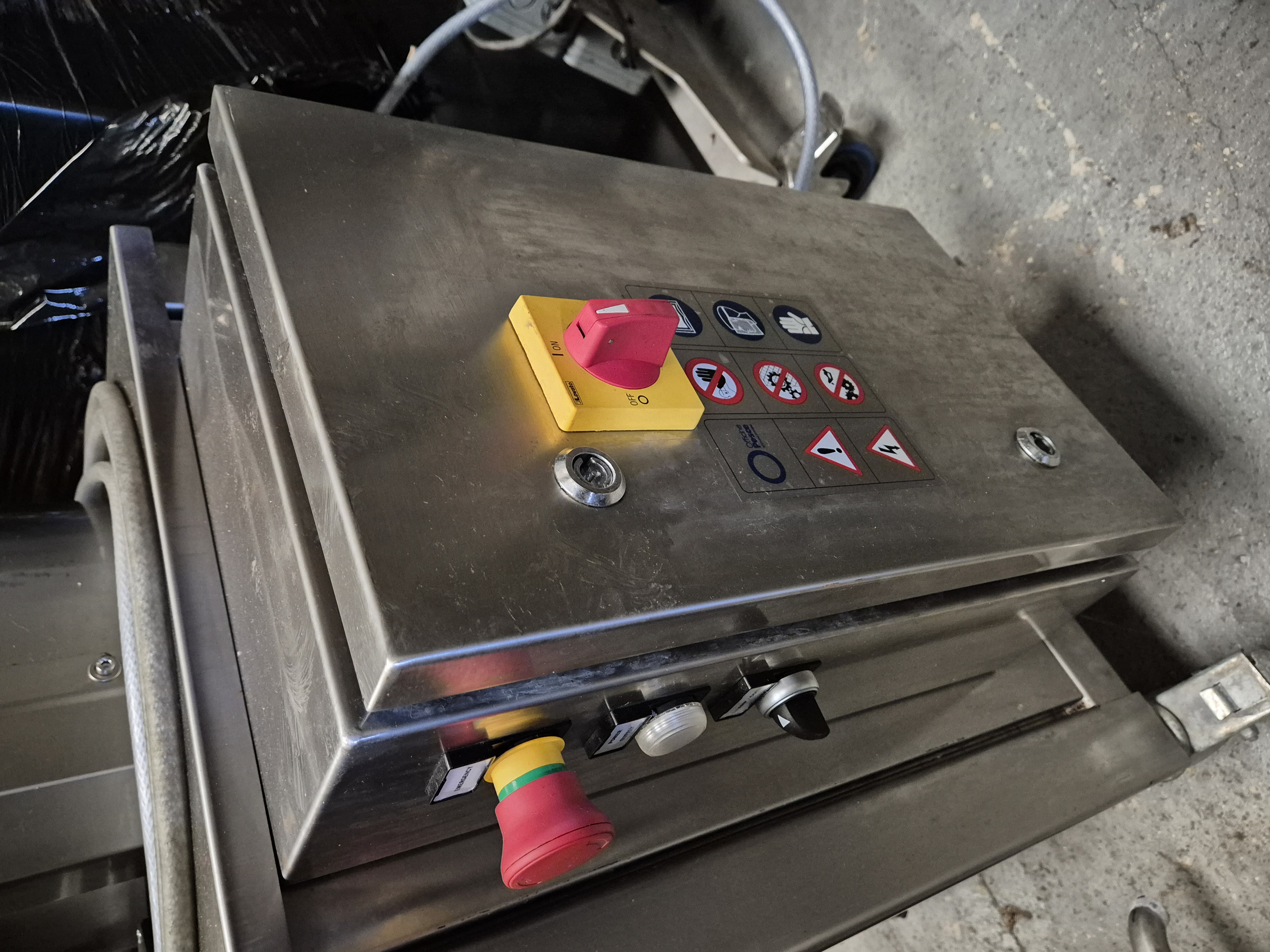 Used 2022 Officine Pesce Semi Automatic Corking Machine Model PG2010