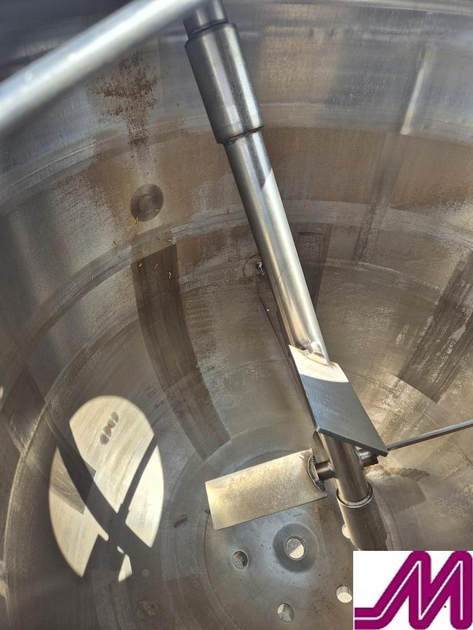 Used 2004 Musk 2,000 Litre Stainless Steel Hemispherical Cooking Pan with Steam Jacket & Agitator
