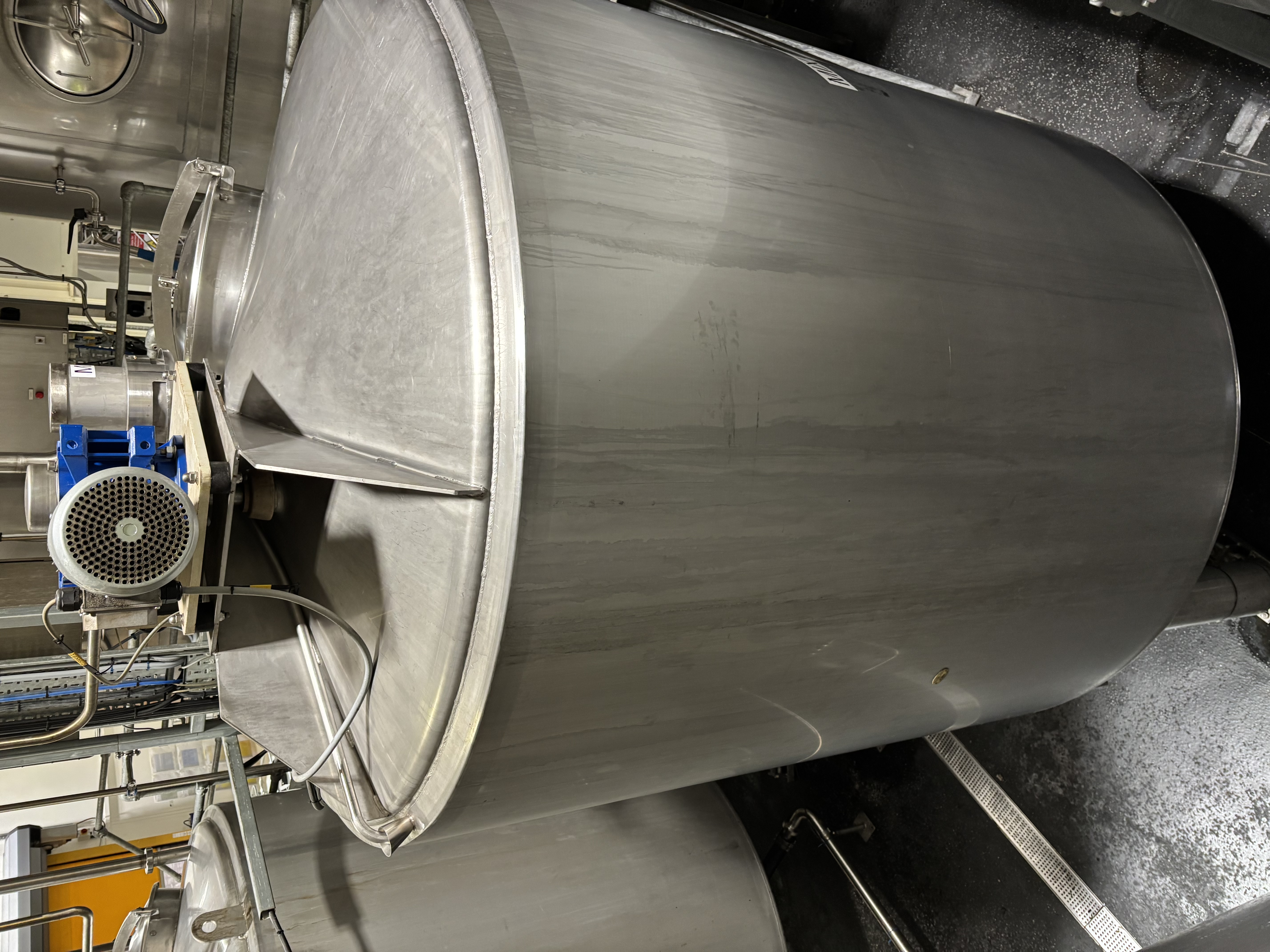 Used 2003 GTI  4,000 Litre Insulated Mix Tank on Load Cells