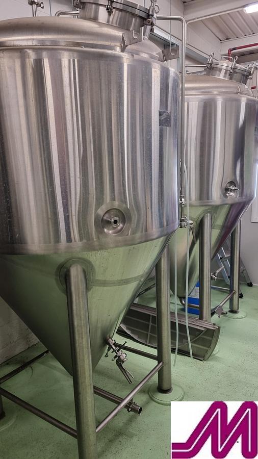 Used 2016 Complete 10 bbl Brewery with Fermenting Vessles and Steam Generator Jintan
