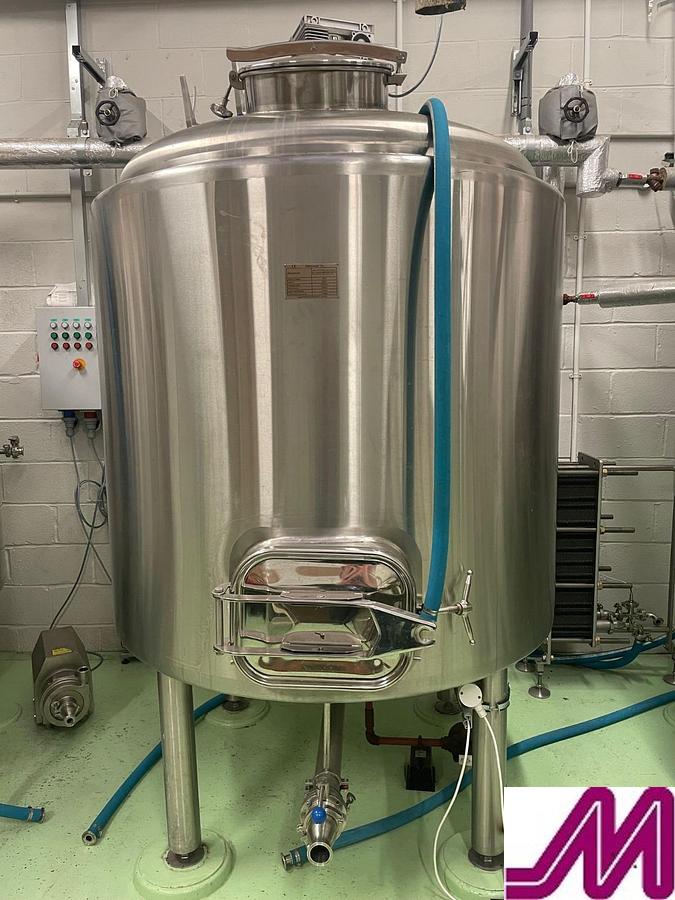 Used 2016 Complete 10 bbl Brewery with Fermenting Vessles and Steam Generator Jintan