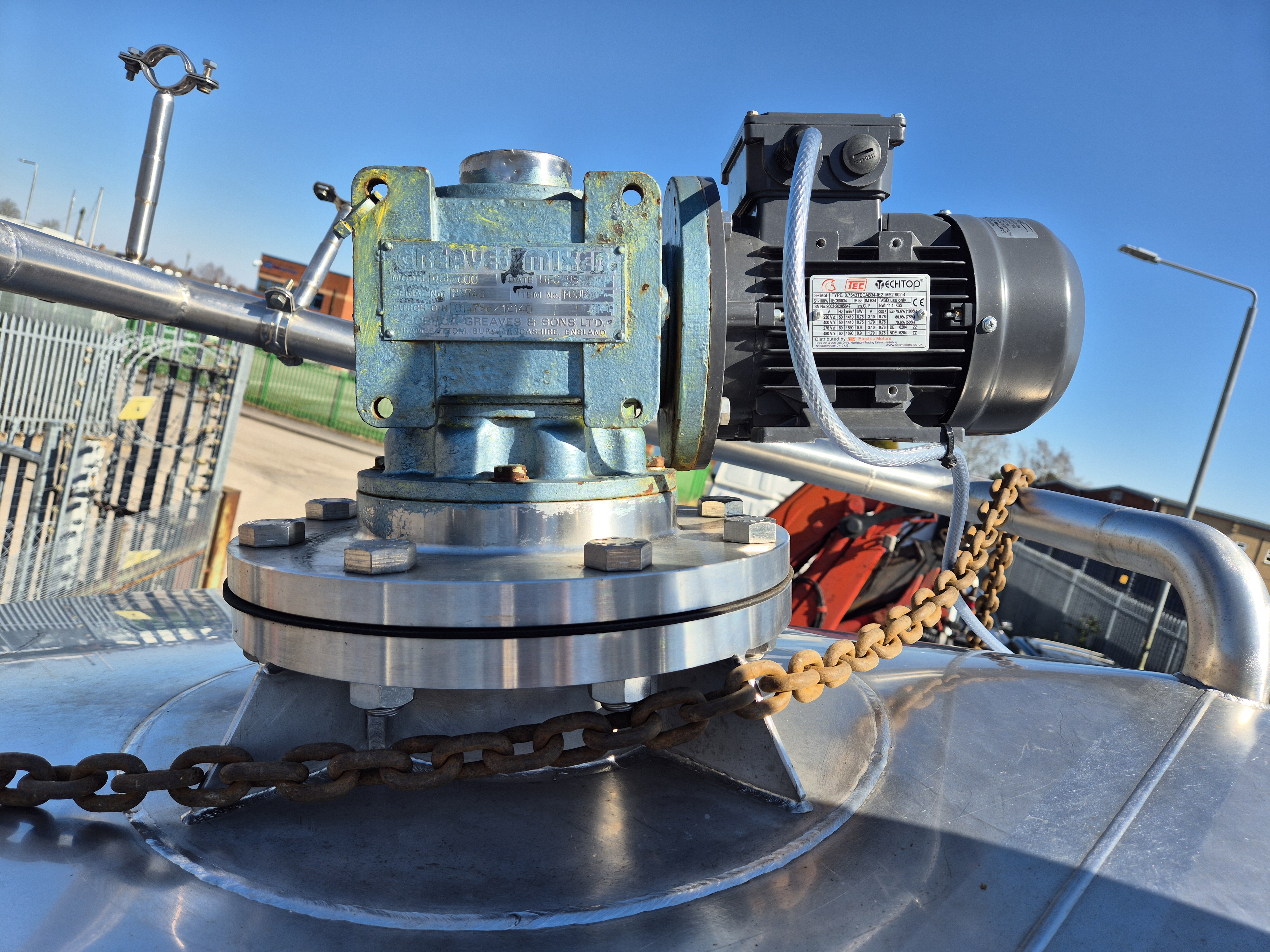 Used 6,000 Litre Stainless Steel Mix Tank