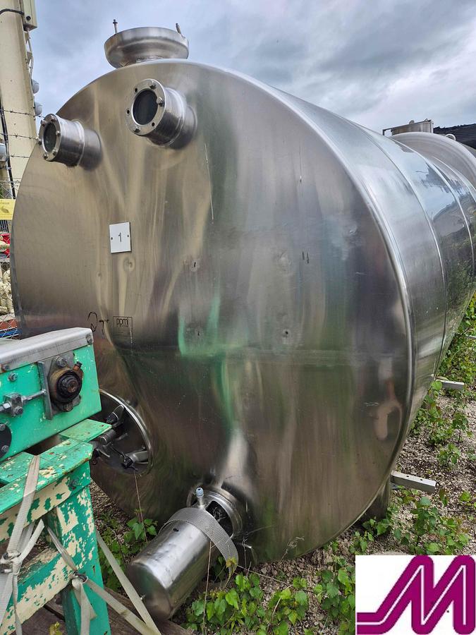 Used 9,000 Litre Stainless Steel Insulated & Agitated Horizontal Tank