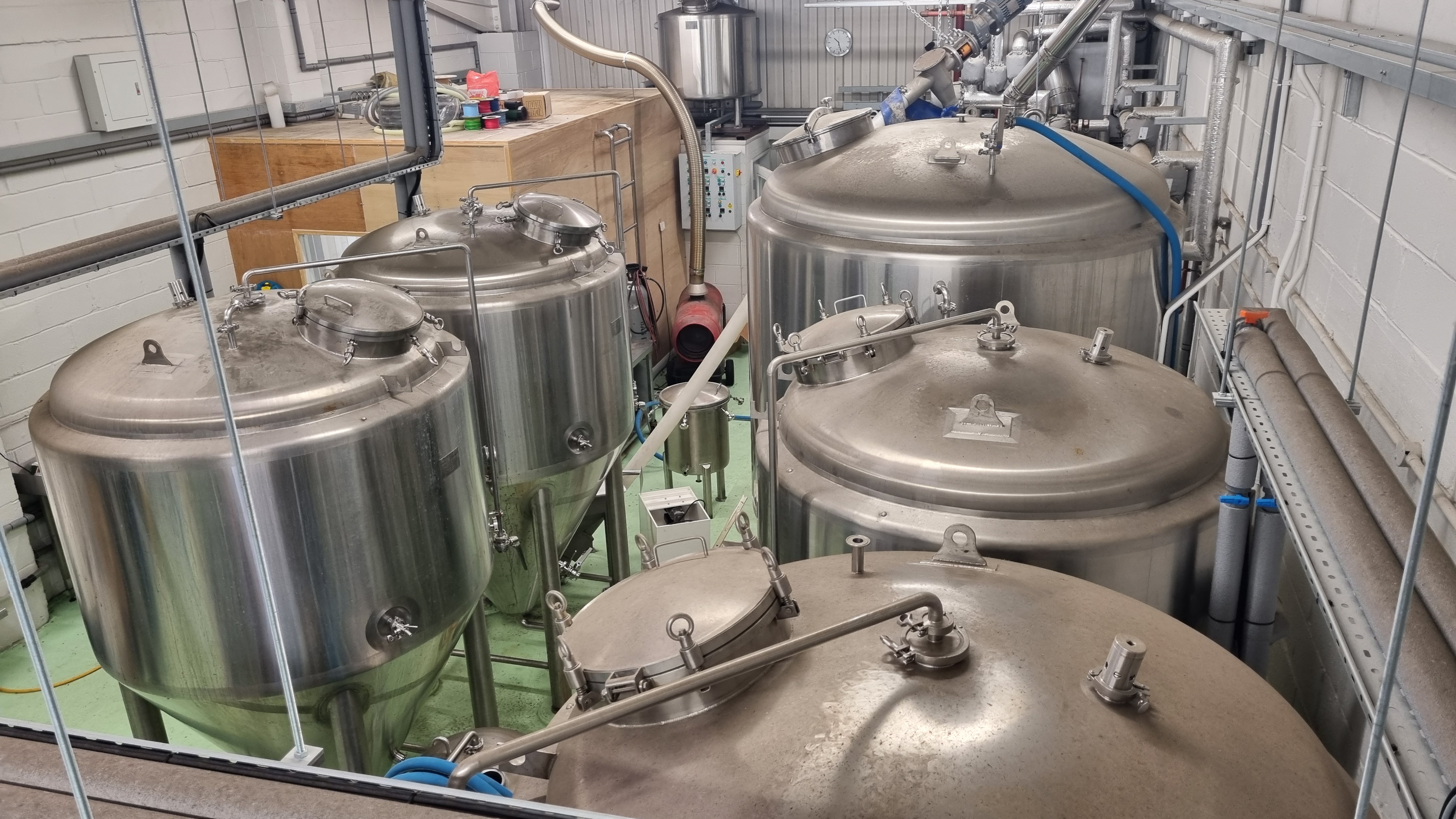 Used 2016 Complete 10 bbl Brewery with Fermenting Vessles and Steam Generator Jintan