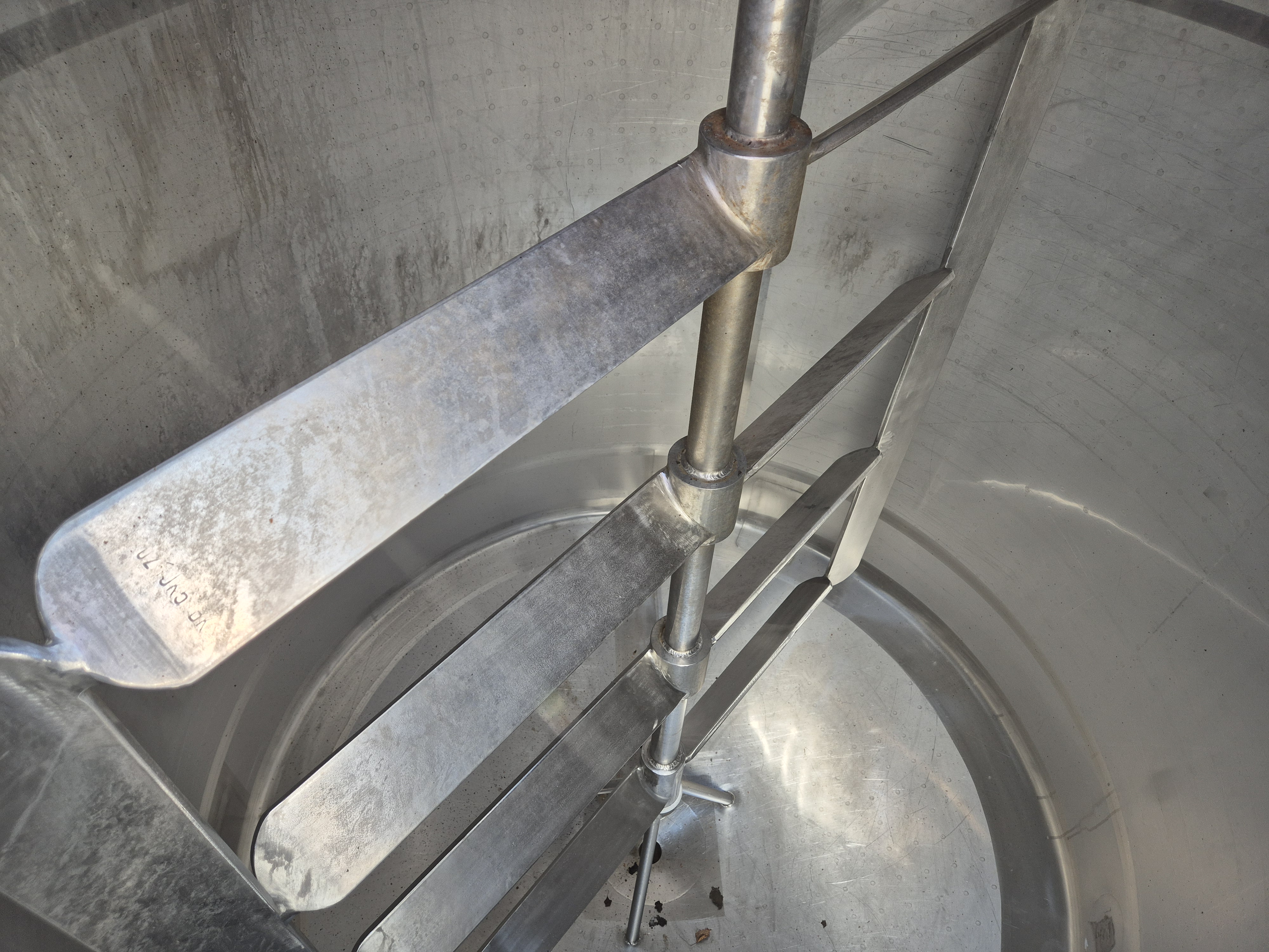 Used Blackwater Eng 3,000 Litre Stainless Steel Jacketed and Gate Agitated Tank with Control Panel