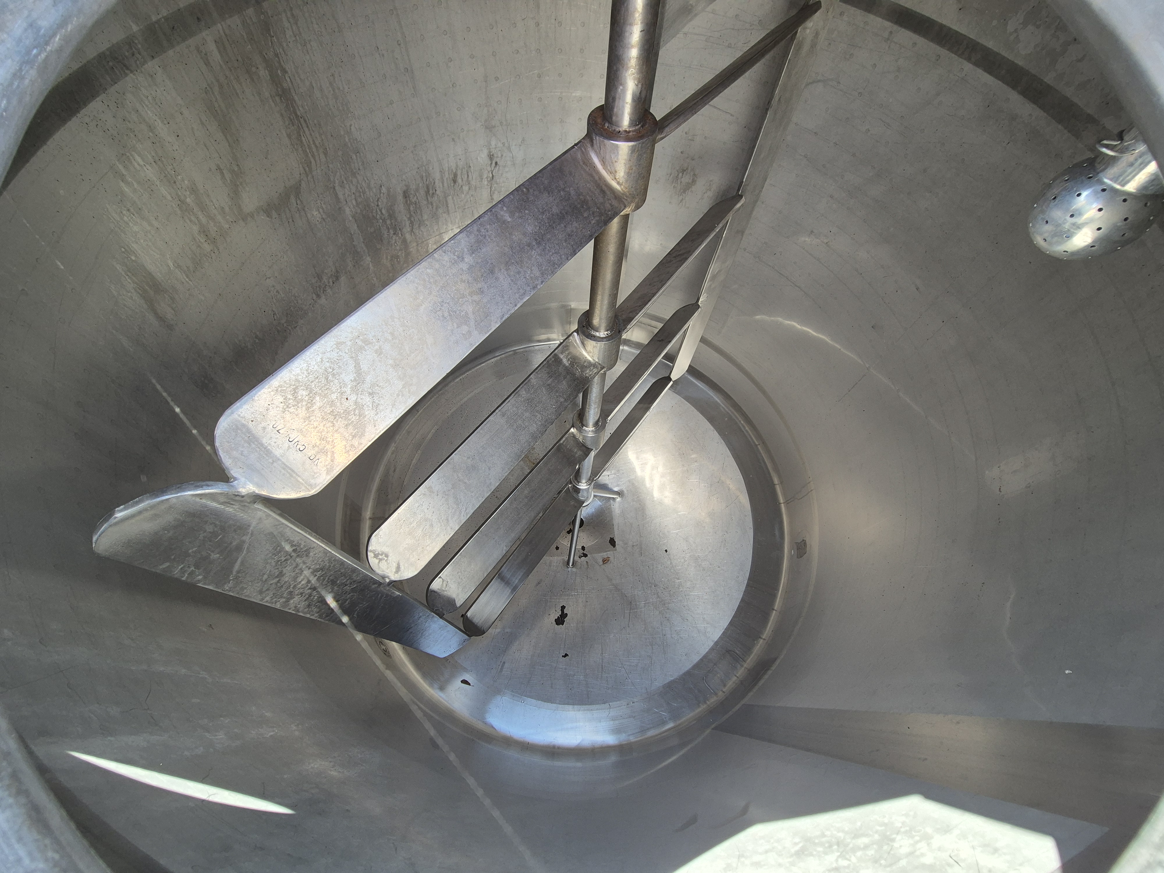 Used Blackwater Eng 3,000 Litre Stainless Steel Jacketed and Gate Agitated Tank with Control Panel