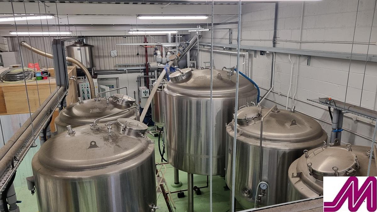 Used 2016 Complete 10 bbl Brewery with Fermenting Vessles and Steam Generator Jintan