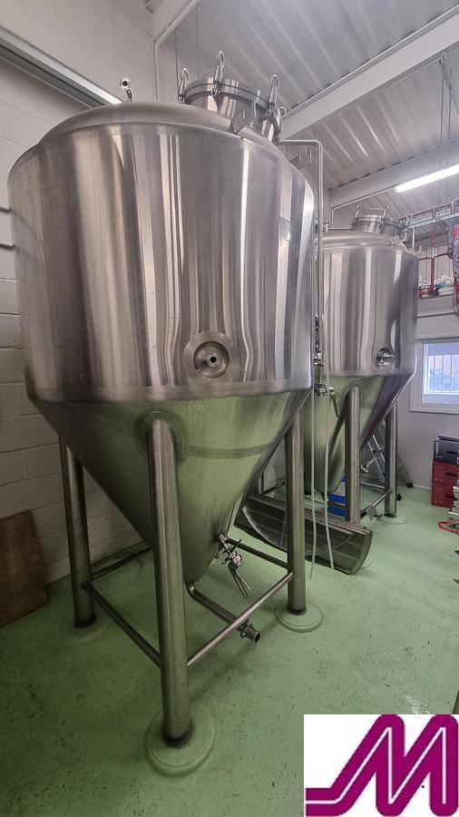 Used 2016 Complete 10 bbl Brewery with Fermenting Vessles and Steam Generator Jintan