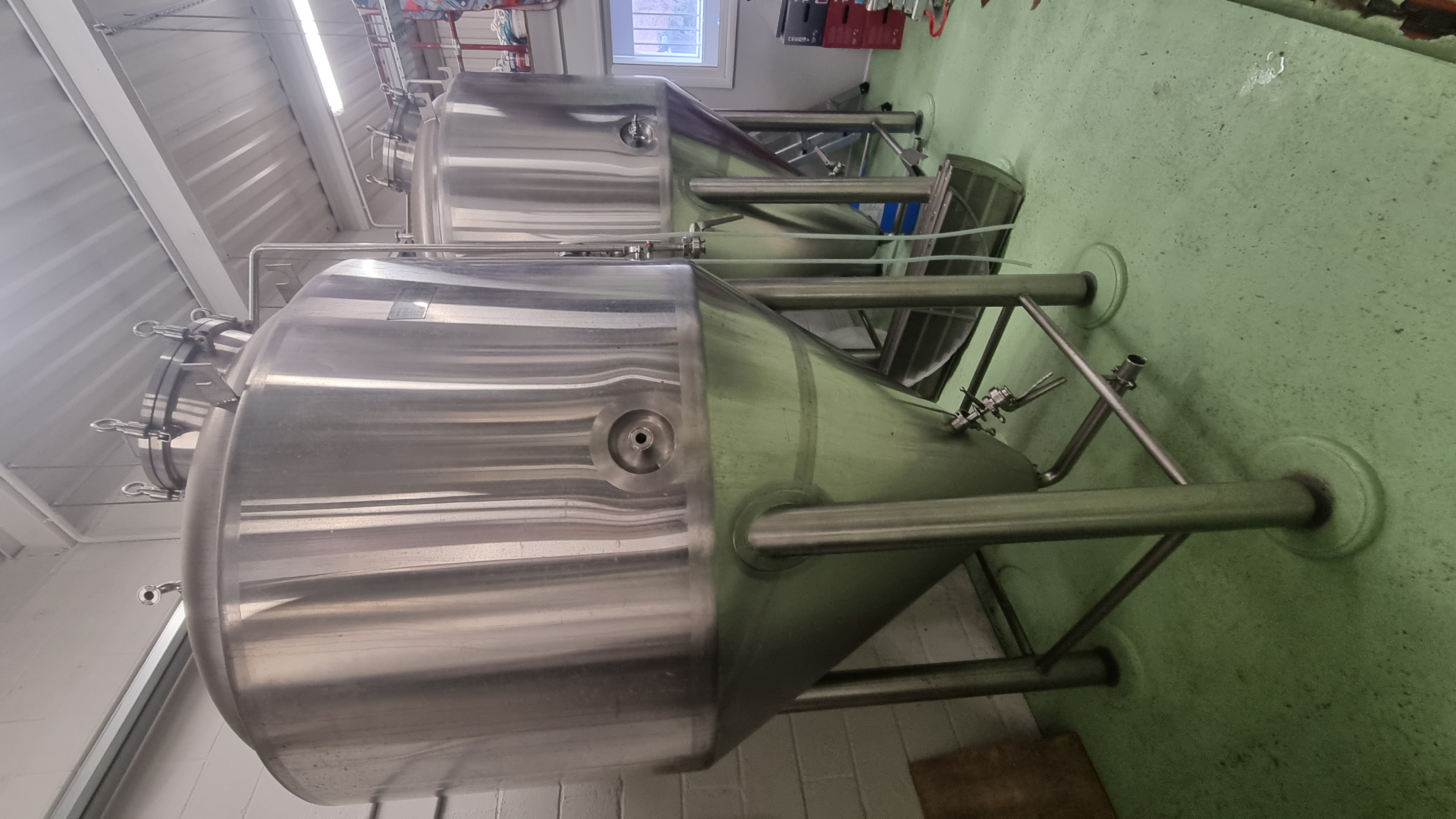 Used 2016 Complete 10 bbl Brewery with Fermenting Vessles and Steam Generator Jintan