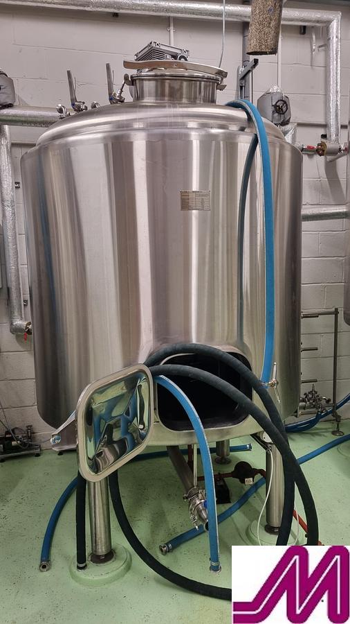 Used 2016 Complete 10 bbl Brewery with Fermenting Vessles and Steam Generator Jintan