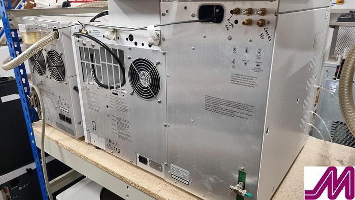 Used Varian CP-3800 Gas Chromatography with CP8400 Autosampler & Varian Saturn 2200 Mass Spectrometer