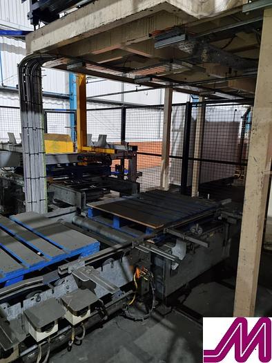 Used 2008 KHS Glass Bottle Palletiser with high level infeed conveyor Kuka KR40PA Robot & Robopac Helix Pallet Wrapper PBL1NRG1