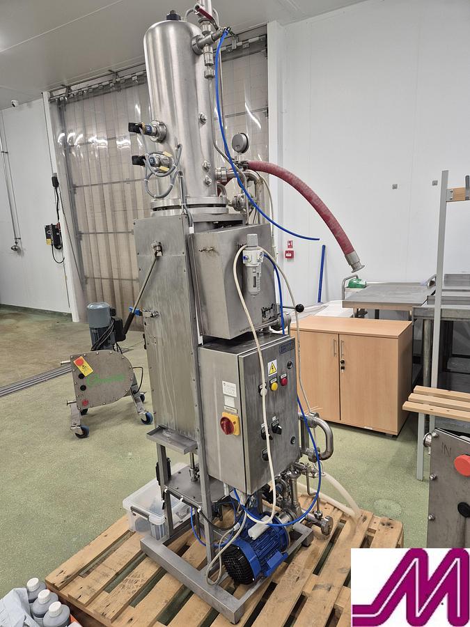 Used 2014 Moravek CW250 Twin Head Carbonated Glass or P.E.T Bottle Filler Rated at 250 Bottles per Hour