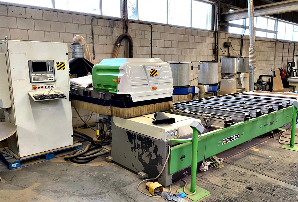 Used BIESSE ROVER 322 - 1998