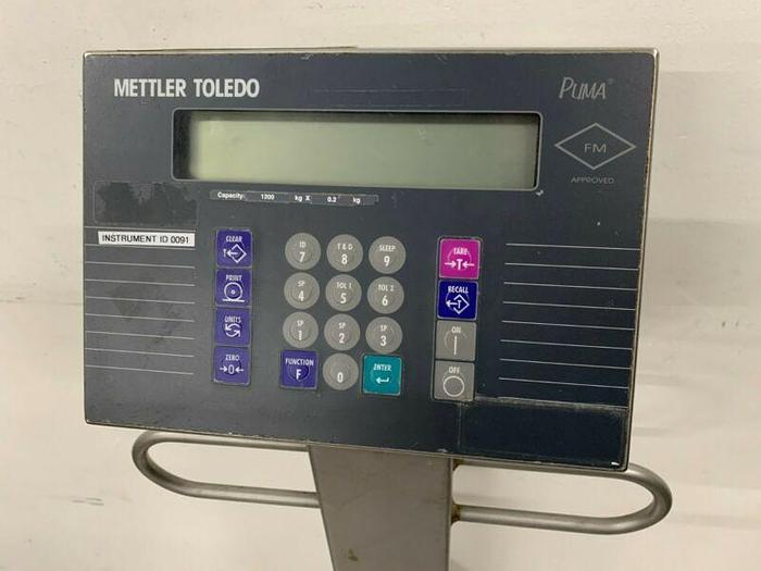 Used Mettler Toledo 2888 Stainless Steel Floor Scale 42" x 42" w/ Roll up Ramps